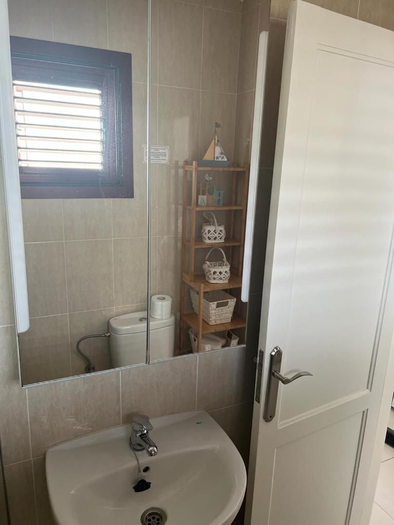 דירות קלטה דה פוסטה Caleta Sun Beach 64 מראה חיצוני תמונה